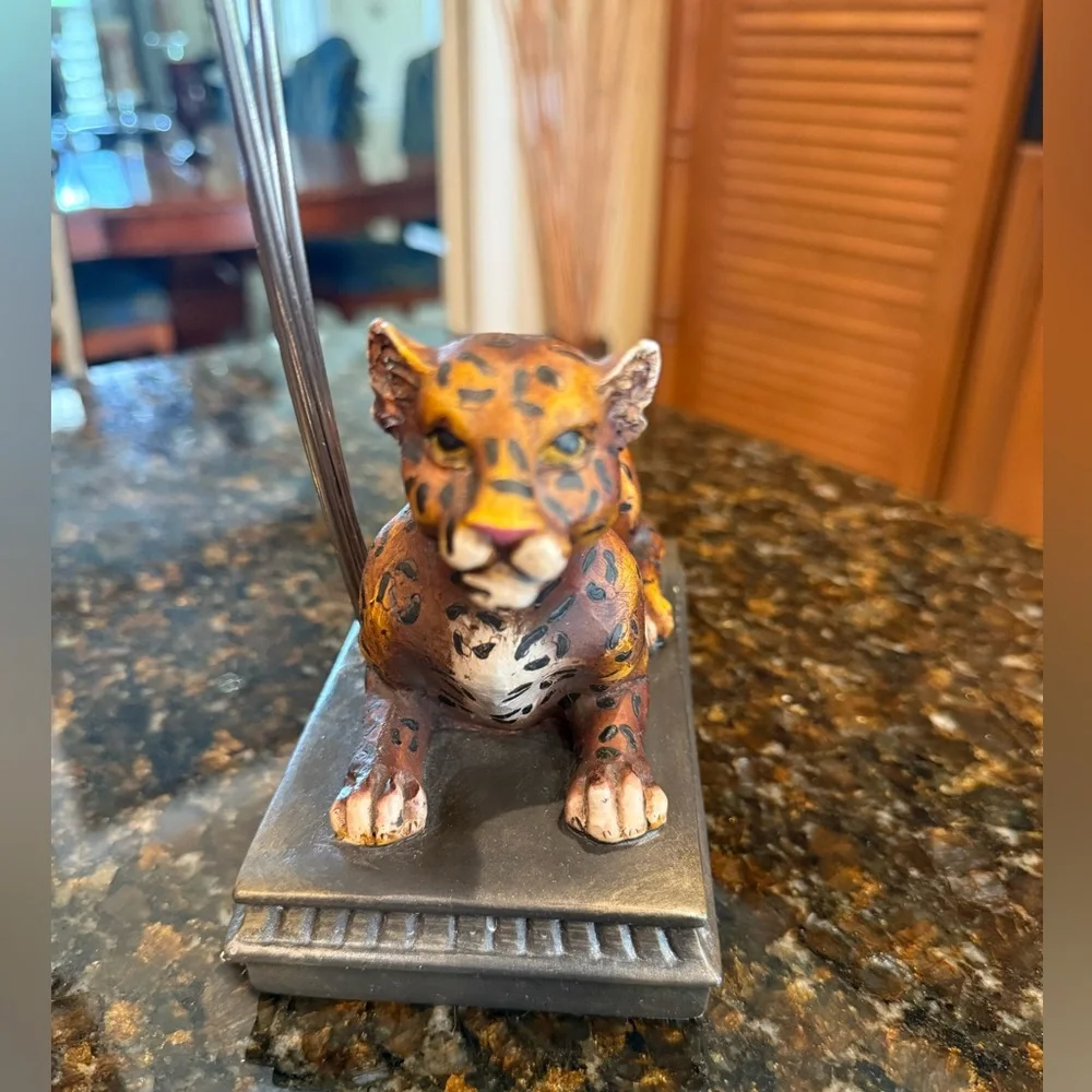 Vintage Leopard Cheetah Resin Figurine Wire Note/Photo/Card Holder